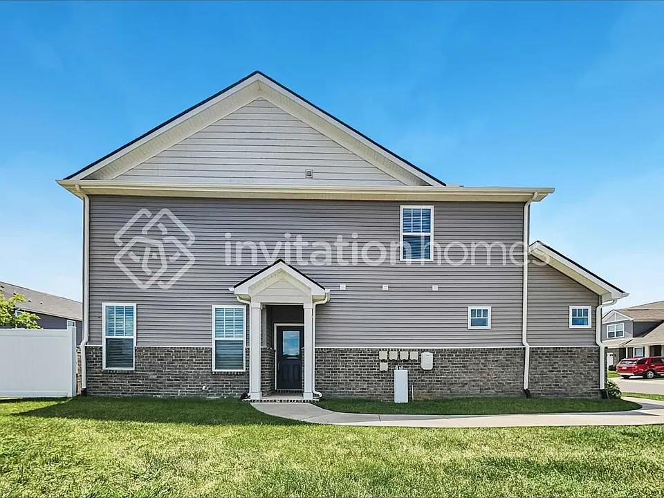 786 Mickelson Way