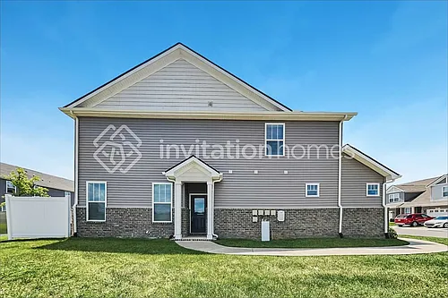 786 Mickelson Way Photo 1