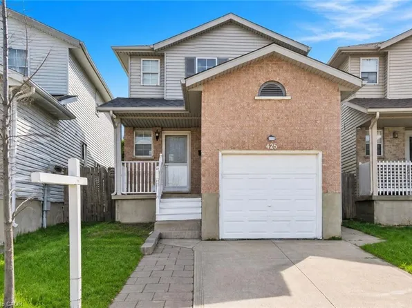 425 Erinbrook Dr, Kitchener, ON N2E 3S4