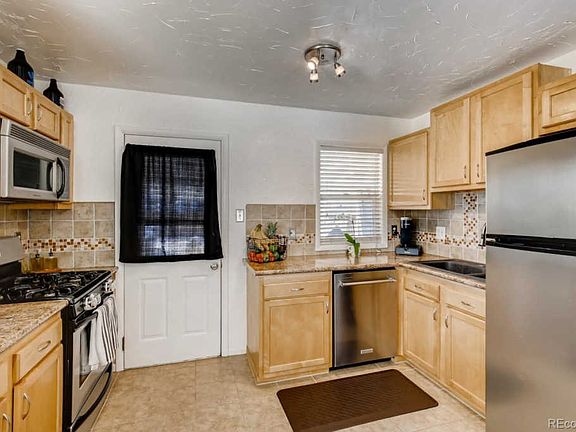 5th image of 2535 S Knox Ct