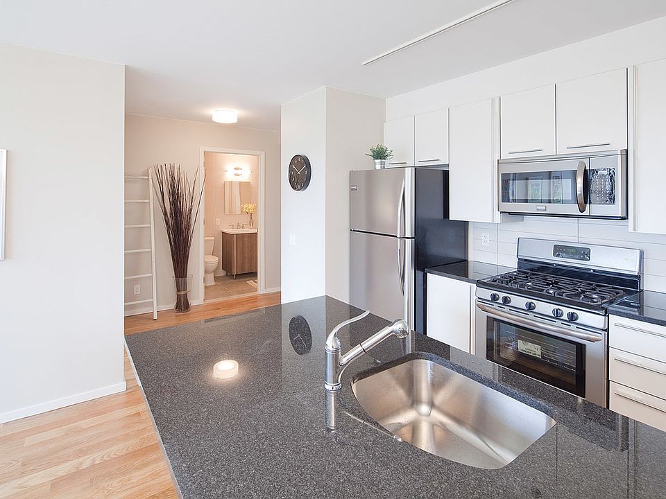 1st image of 307 Atlantic Ave #2C