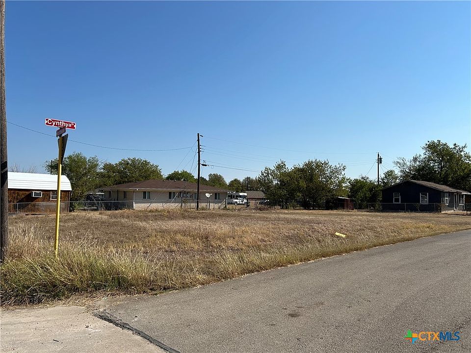 1st image of 213 Cynthya Dr