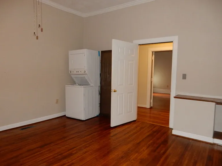 436 Elm Ave SW — Photo 20