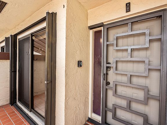 4th image of 3615 Willa Way #B