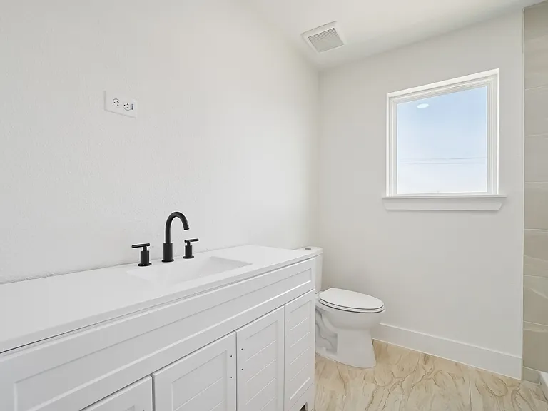 341 Bryan St #3101 — Photo 8