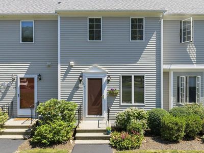 878 Bullocks Point Ave, Riverside, RI, 02915