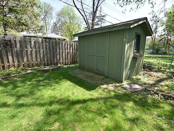 4th image of 4216 Boone Ave N