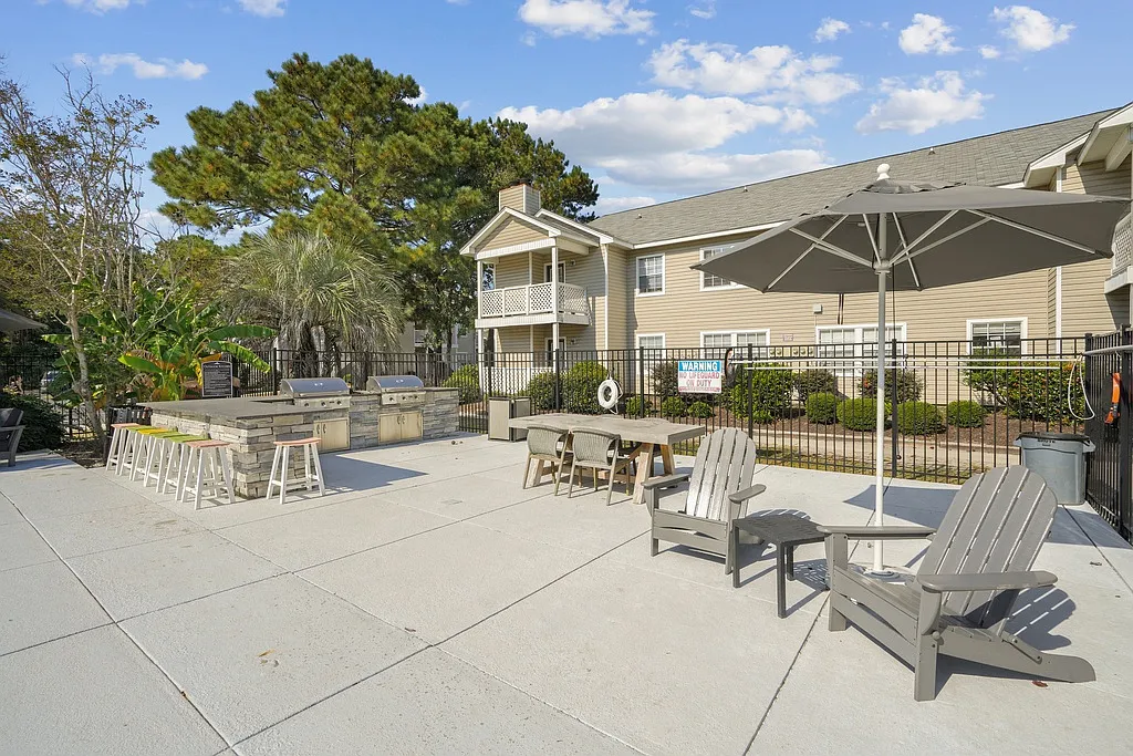 Cypress Pointe Apartment Homes — Photo 4