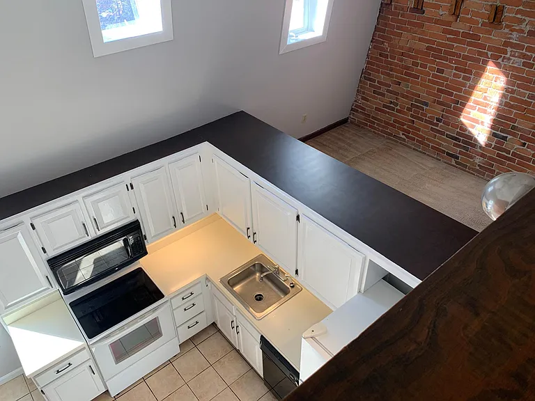 23 Capitol Ave #3 — Photo 20