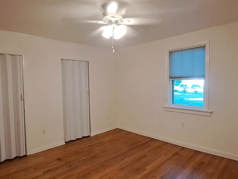 Front bedroom.
