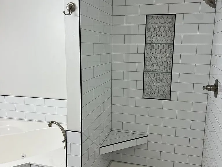 4213 S Mentor Ave — Photo 29