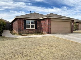 9808 Vernon Ave, Lubbock, TX 79423