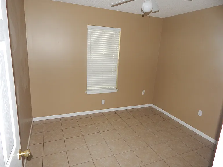 3740 Mulligan Rd — Photo 10