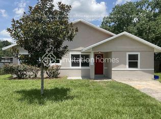 142 Country Club Cir, Sanford, FL 32771