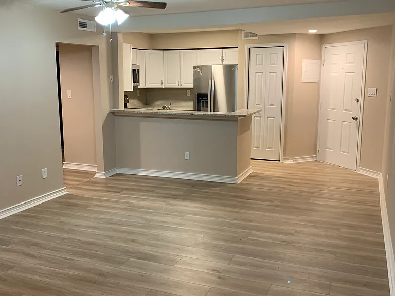3642 Iguana Dr — Photo 3