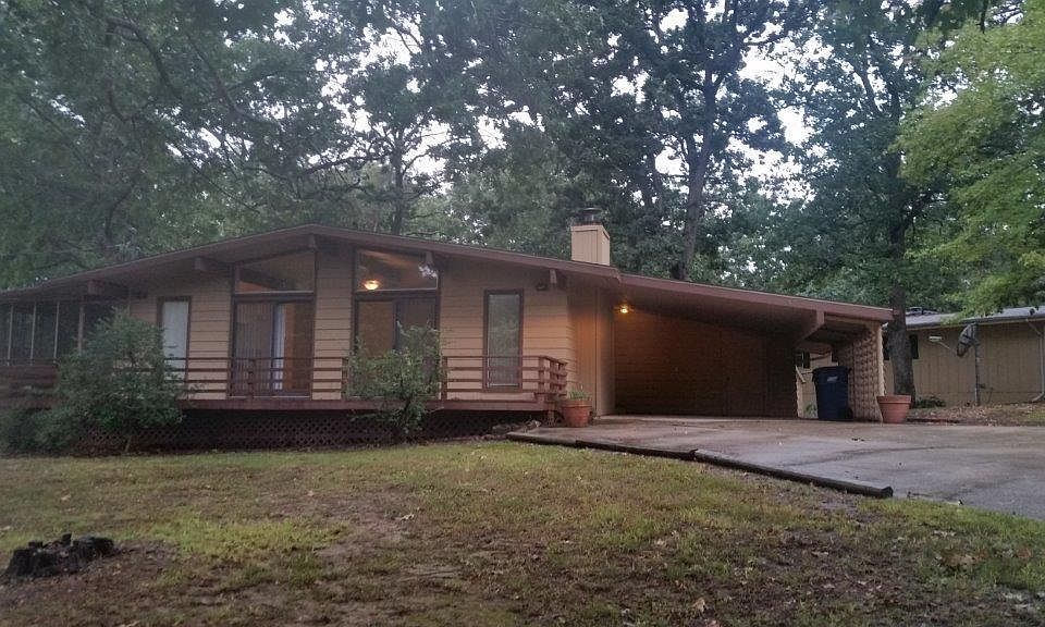1st image of 1 Lawson Ln