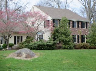 4 Beechview Dr, Newtown Square, PA 19073