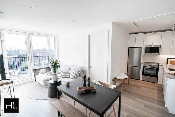 Rented by Highline Residential | media 64
