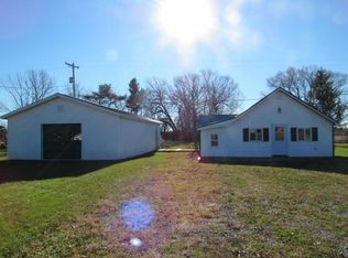 415 W Huron Rd, Au Gres, MI 48703