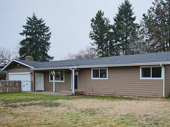 144 SW Susan Ln, Grants Pass, OR 97526