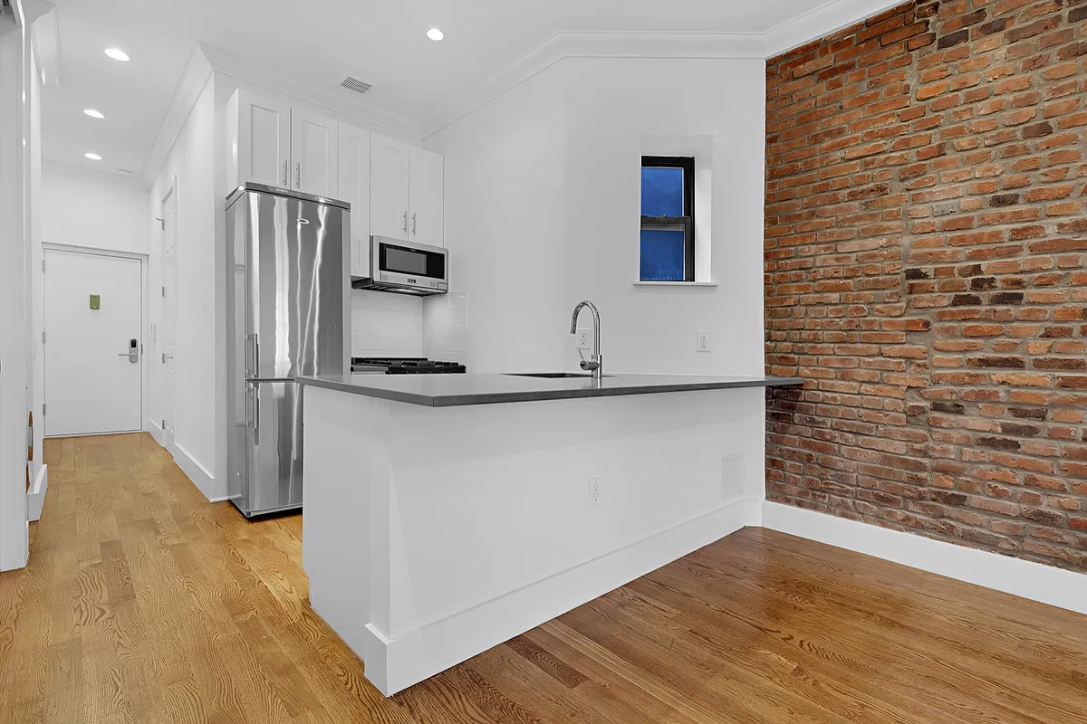Building Photo - 420 E 66th St #4B