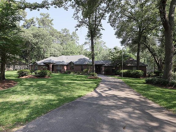 2nd image of 18702 Quail Ln