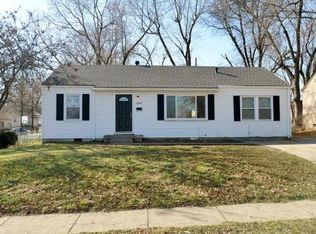 6840 Nieman Rd, Shawnee, KS 66203