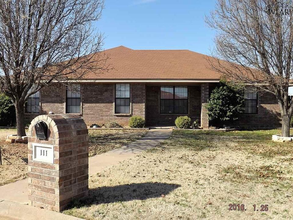 1st image of 111 Tumbleweed Ct