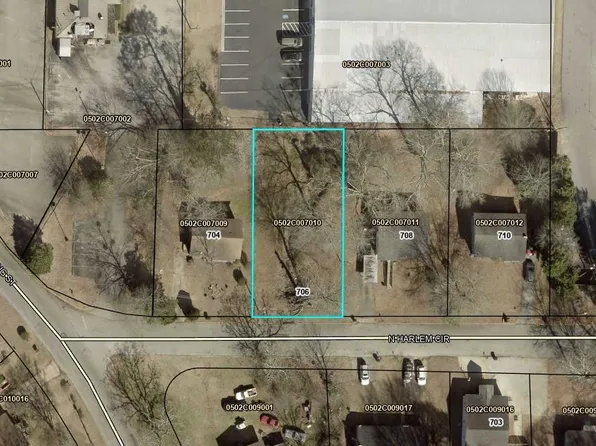 706 N Harlem Cir, Lagrange, GA 30241