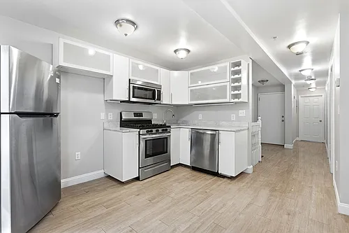 191 Everett St #1 Photo 1