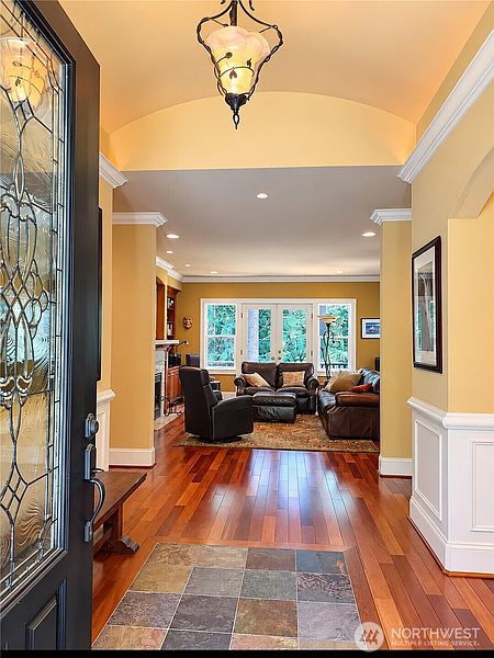4th image of 18210 Homeview Drive