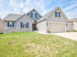 1299 Spring Lilly Dr, High Ridge, MO 63049