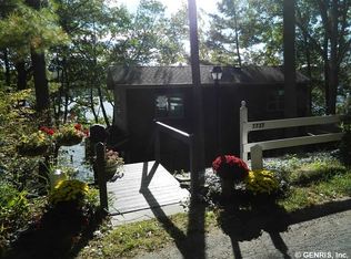 7727 E Bluff Dr, Penn Yan, NY 14527