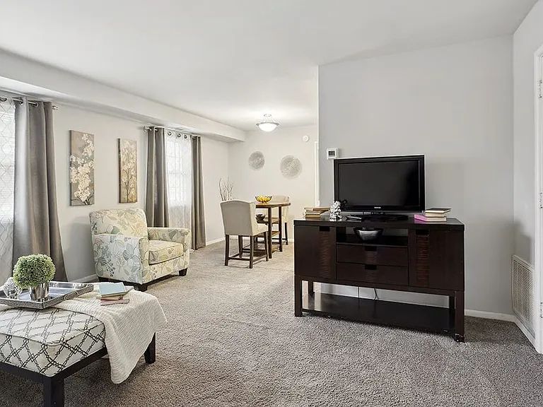 The Villages at Marley Station Apartments — Photo 15
