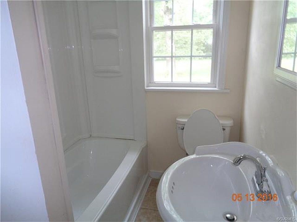 2nd image of 5102 Raleigh Rd