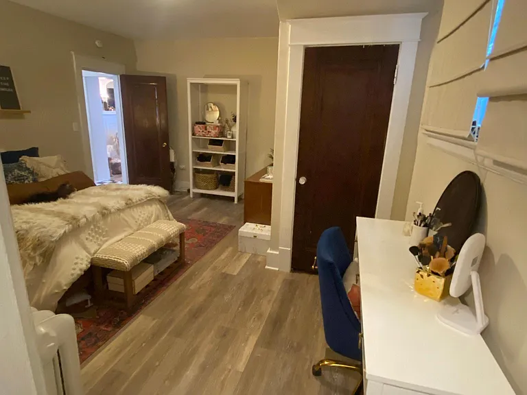 149 College St #1 — Photo 12