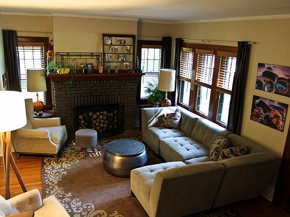 2nd image of 2846 Valley Dr