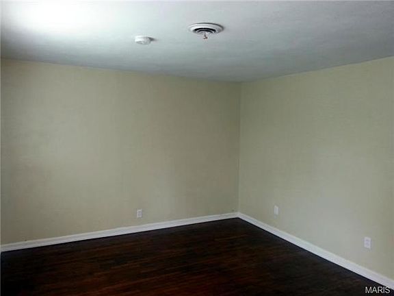4th image of 431 Georgia Ave