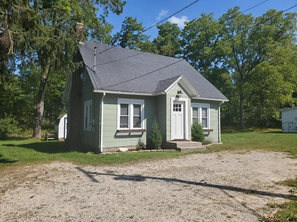 227 E Randall St, Coopersville, MI 49404