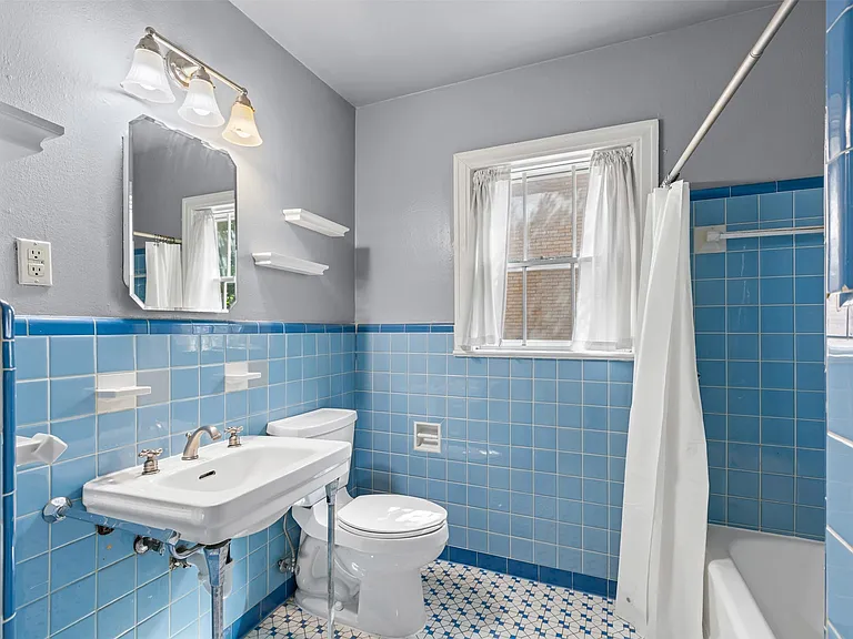 5834 Goodwin Ave — Photo 21