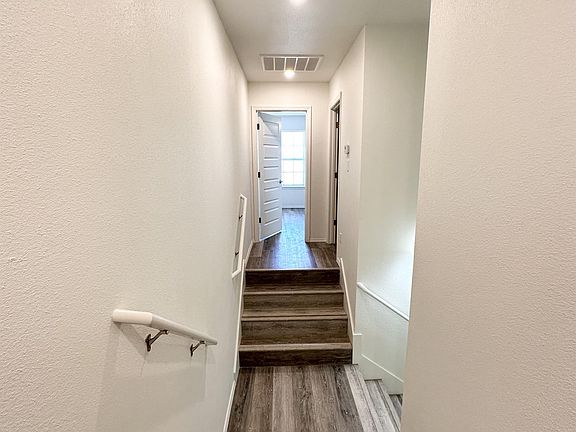 3rd image of 4257 W Santa Fe St #2