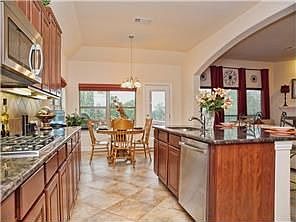 5th image of 300 Walsh Hill Trl