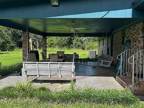 3rd image of 3523 Amerada Rd