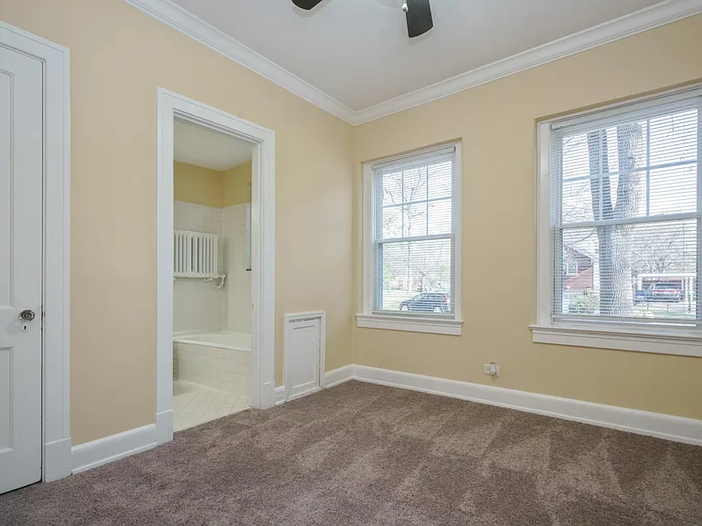 920 Audubon Pkwy #3 — Photo 3
