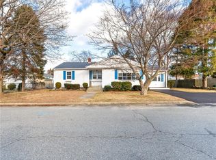 63 Villa Ave, North Providence, RI 02904