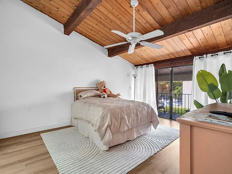 740 E Coco Plum Cir #3 — Photo 18