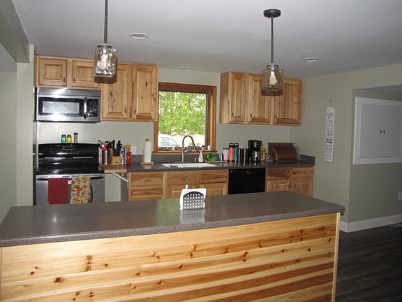 2nd image of 6420 Bay City Forestville Rd