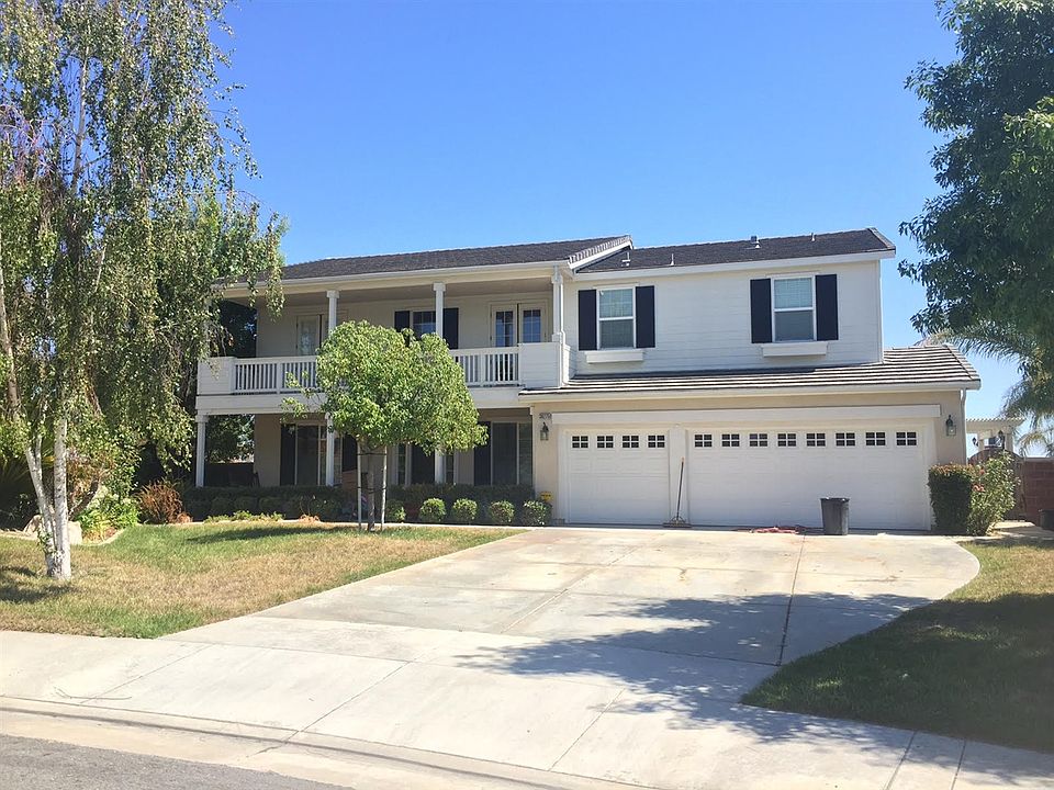 1st image of 30775 Bow Bridge Dr