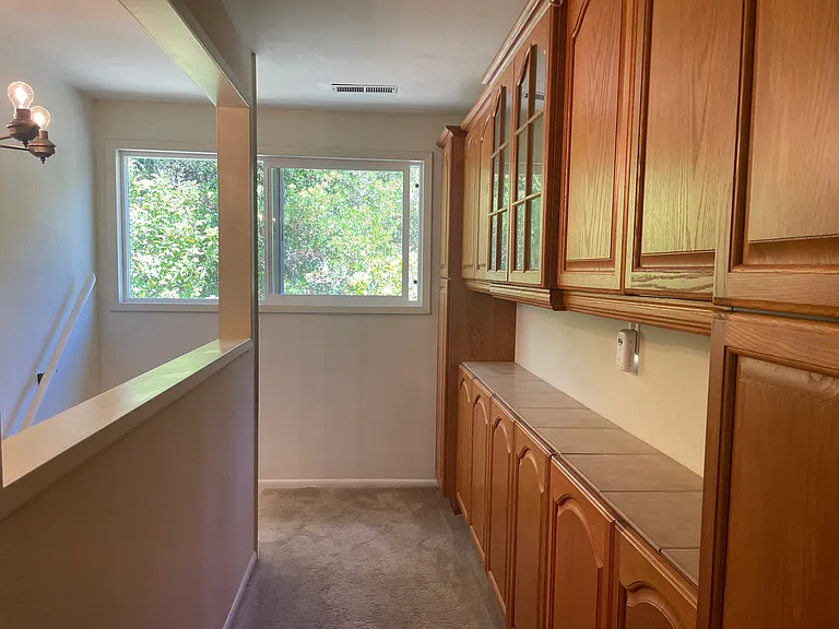 Tully Pl — Photo 27