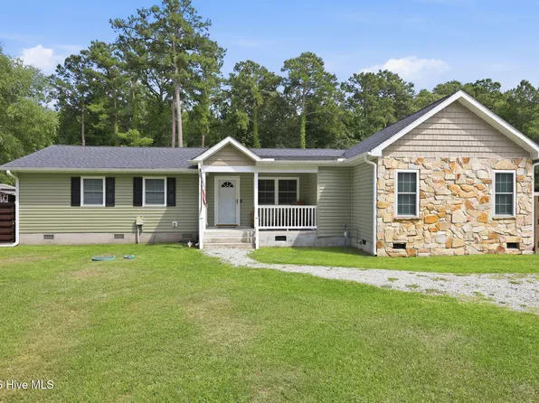 407 Bradford Drive, New Bern, NC 28560
